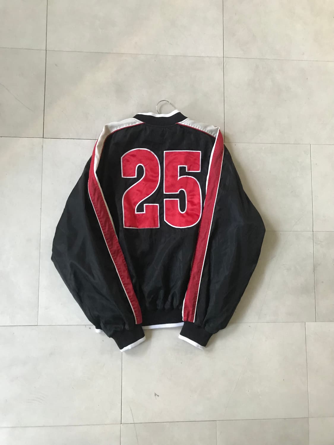 아디다스 올드스쿨 빅로고 바시티자켓 상품이미지7