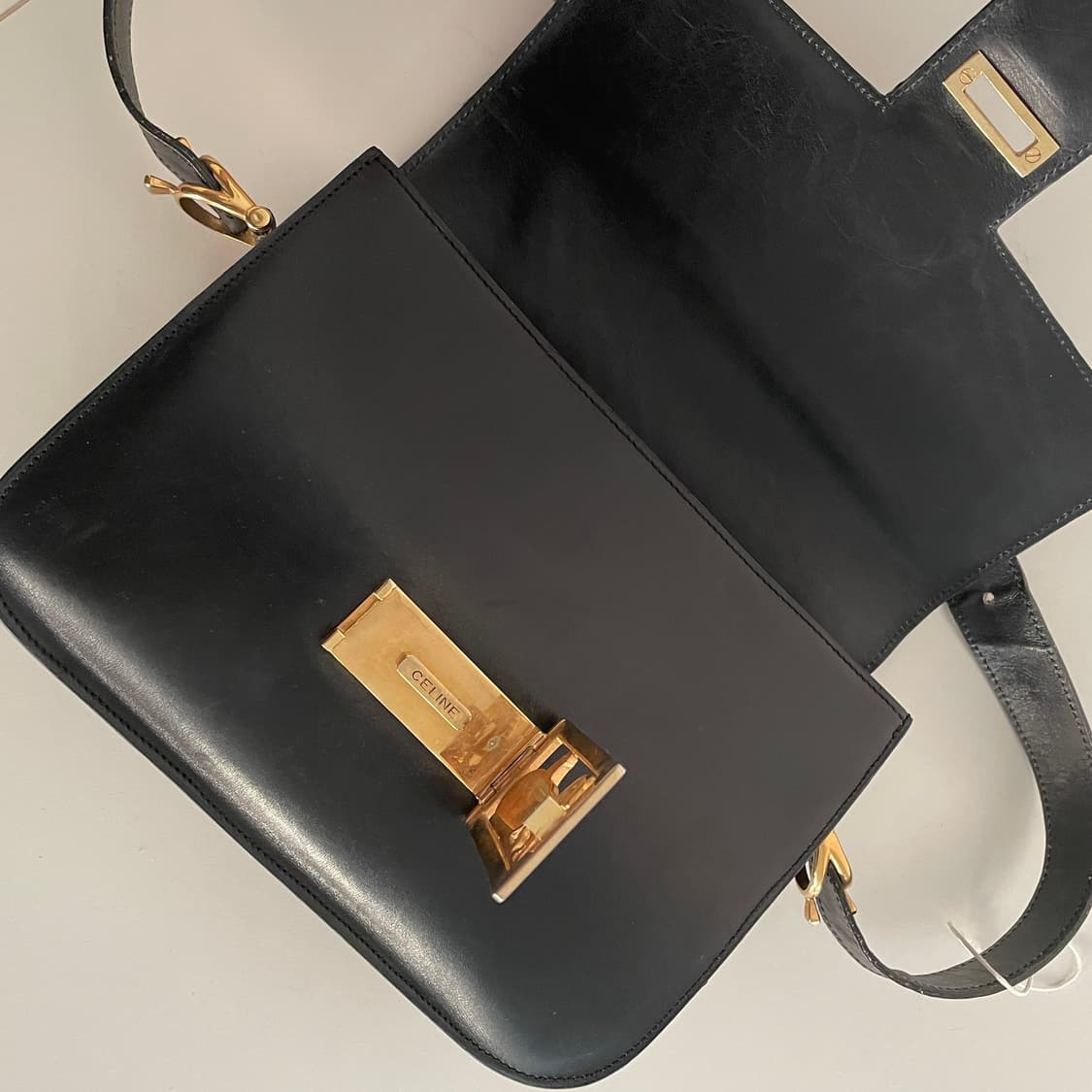 셀린느 블랙 레더 마차백 숄더백 상품이미지8