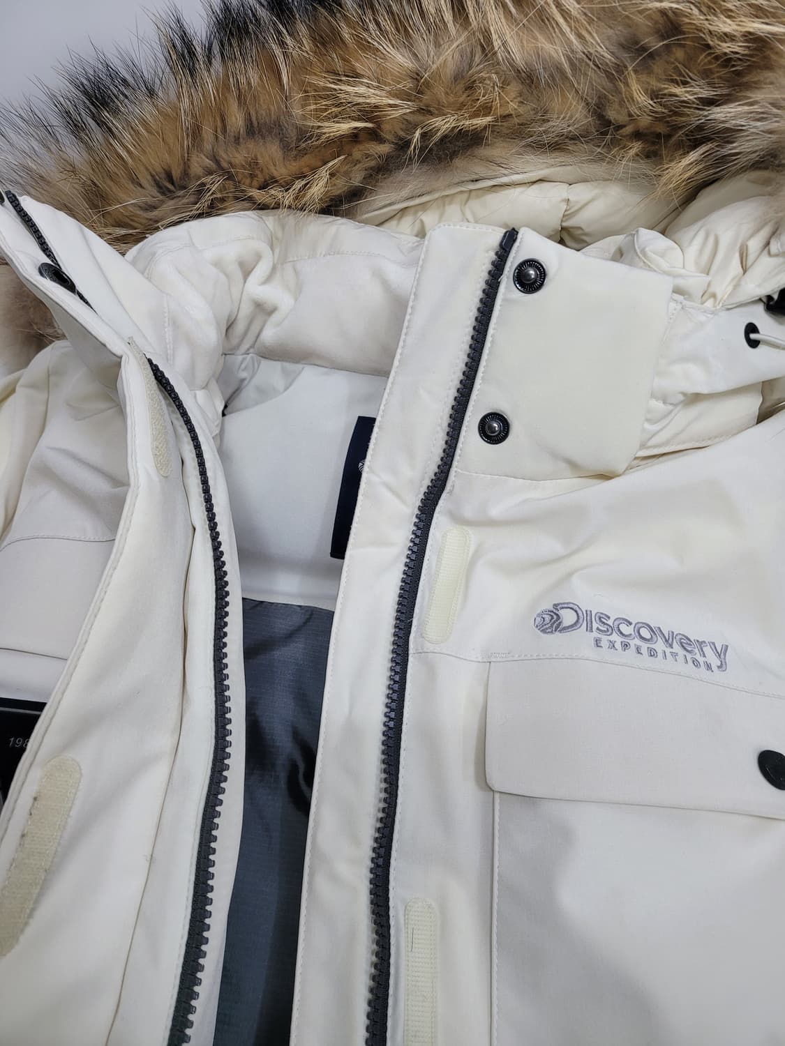 Discovery 디스커버리 익스페디션 구스 다운 패딩 / 여 95
 상품이미지6
