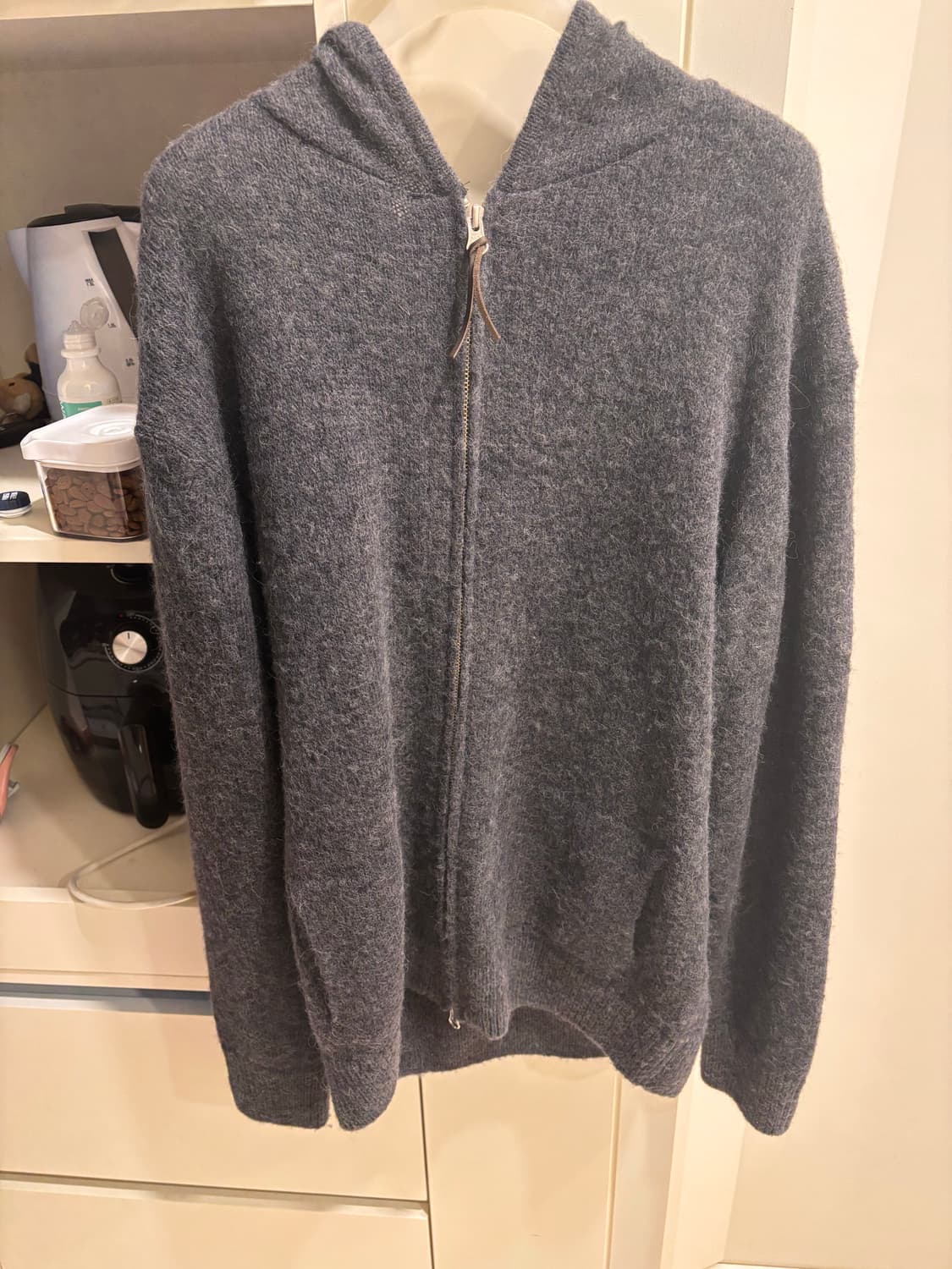 [L]니틀리 베이비 알파카 후드 집업 포켓 가디건 차콜 상품이미지3