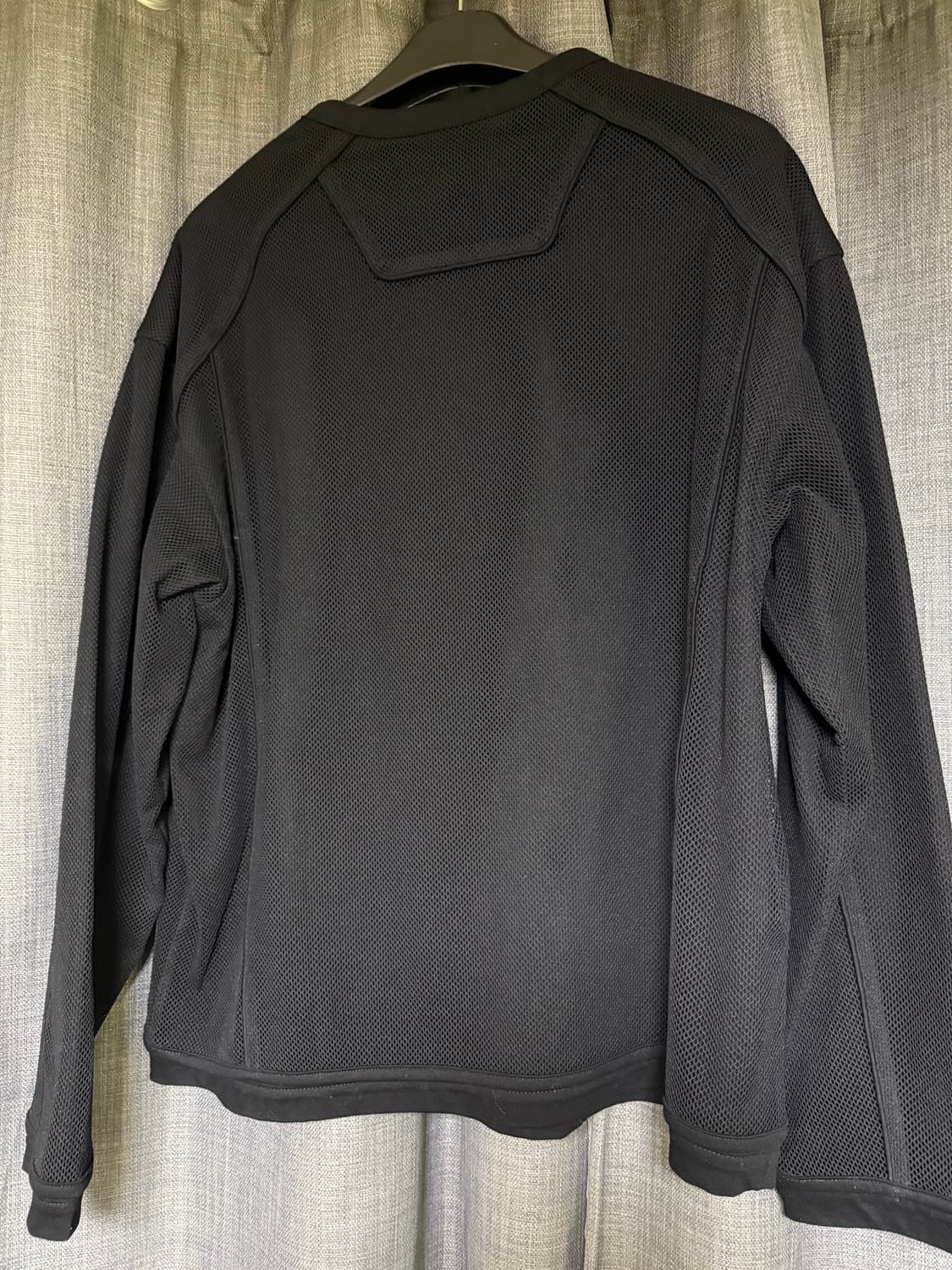 준지 24fw 메쉬 레이어드 티셔츠 m사이즈 판매 상품이미지2