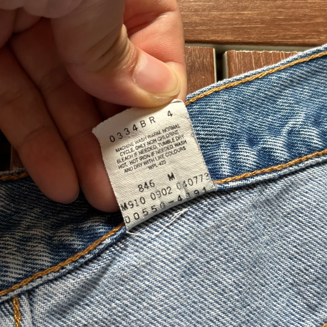 00‘s Levi’s 550 made in canada denim 상품이미지9