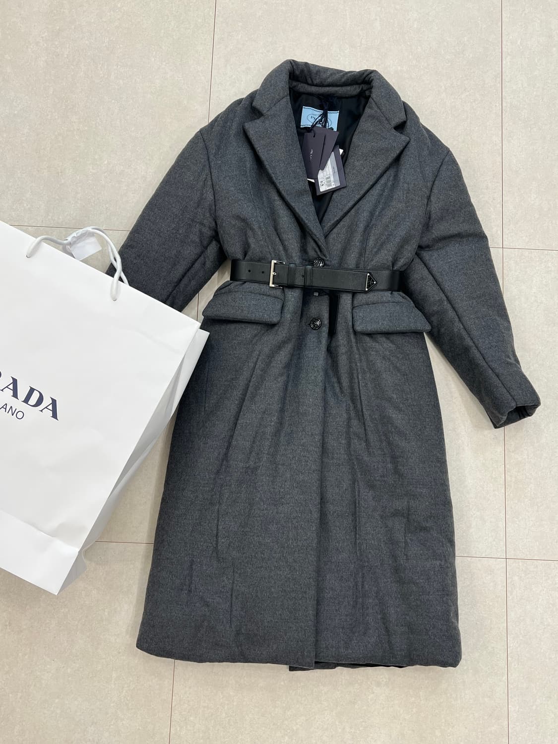 새상품) 프라다 캐시미어 벨트 코트 상품이미지3