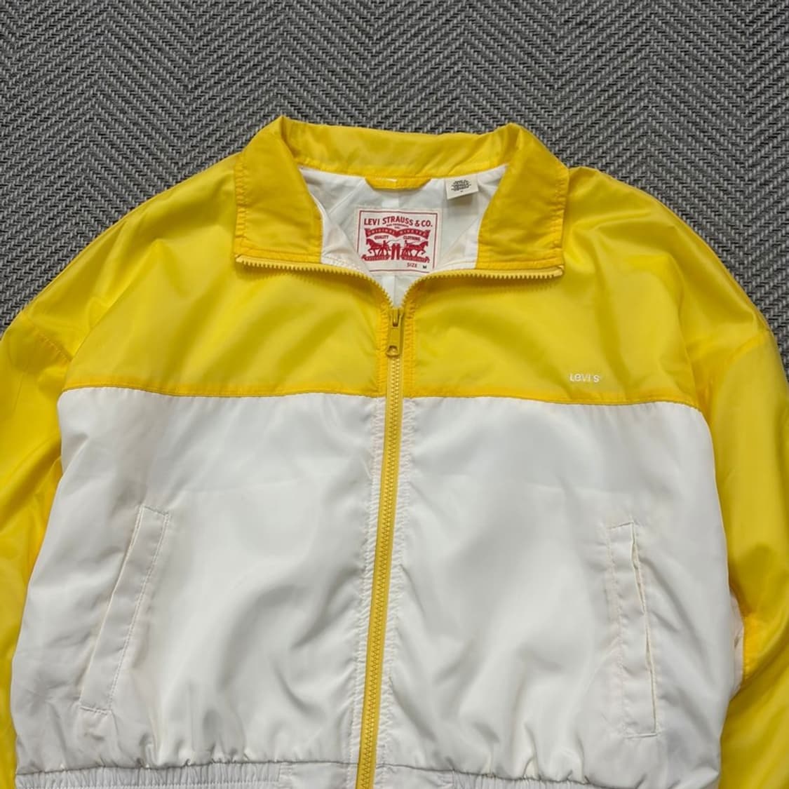 리바이스 배색 바람막이 v2064  상품이미지3