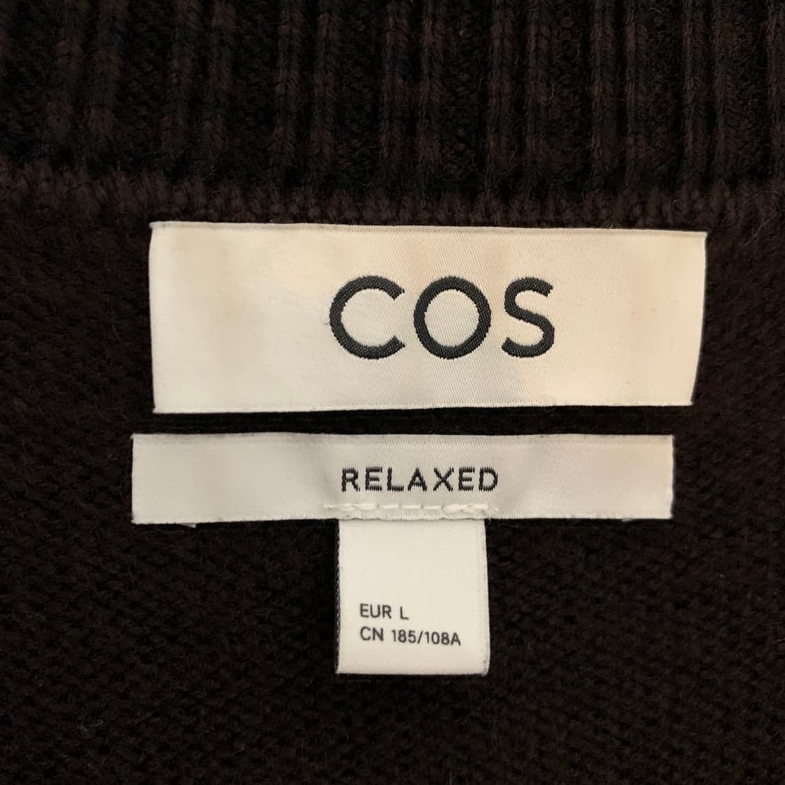 L COS 코스 릴렉시드 컨트래스트 립 메리노 울 오픈 카라티 니트 상품이미지6