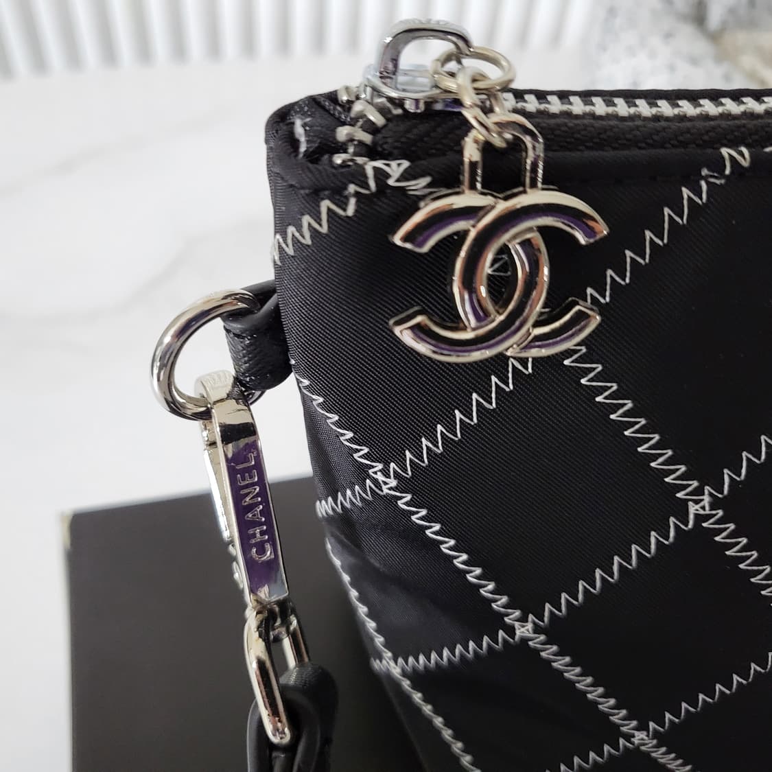 정품 샤넬 뷰티 파우치 클러치  상품이미지2