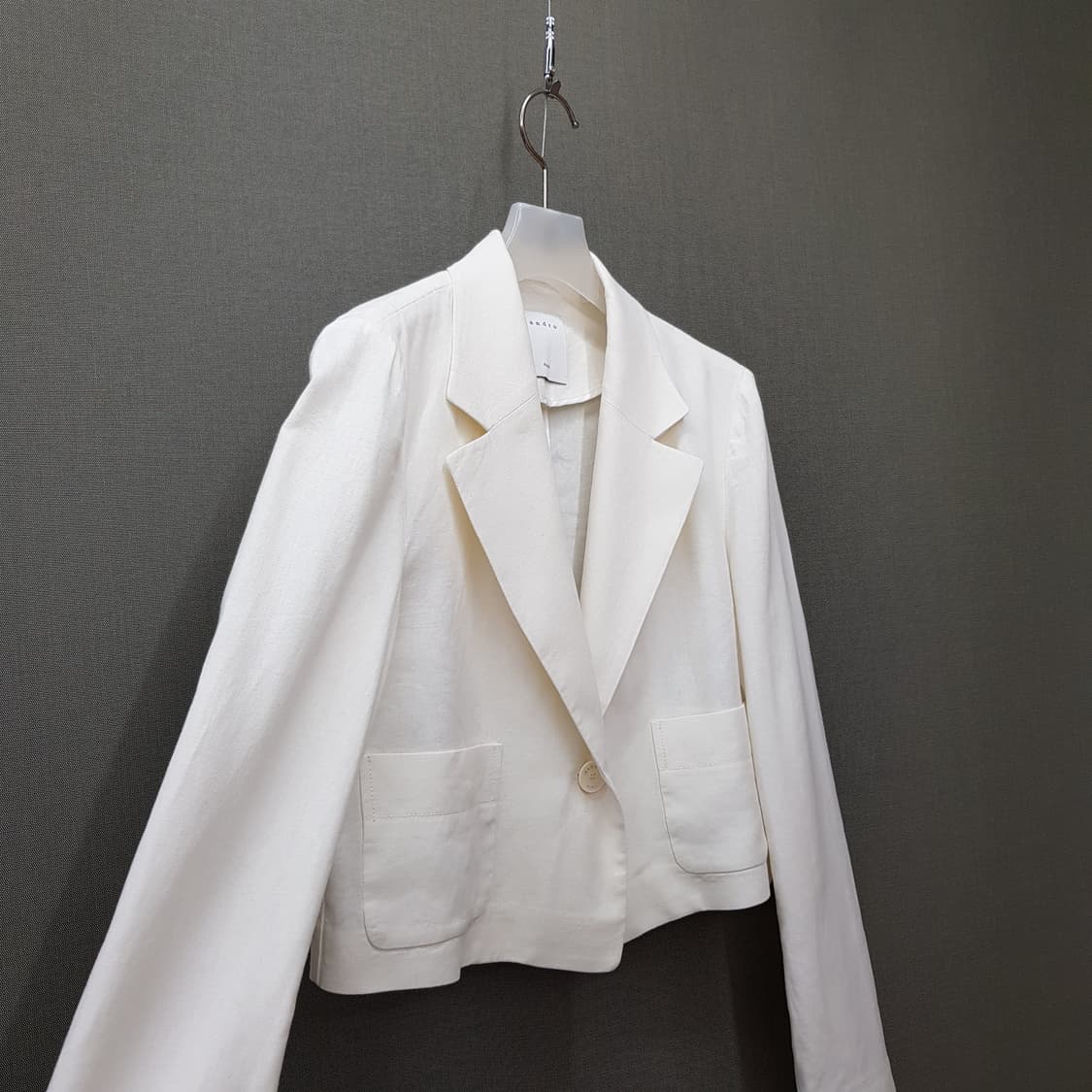 산드로 2021 린넨 크롭 원버튼 자켓 S사이즈 상품이미지4
