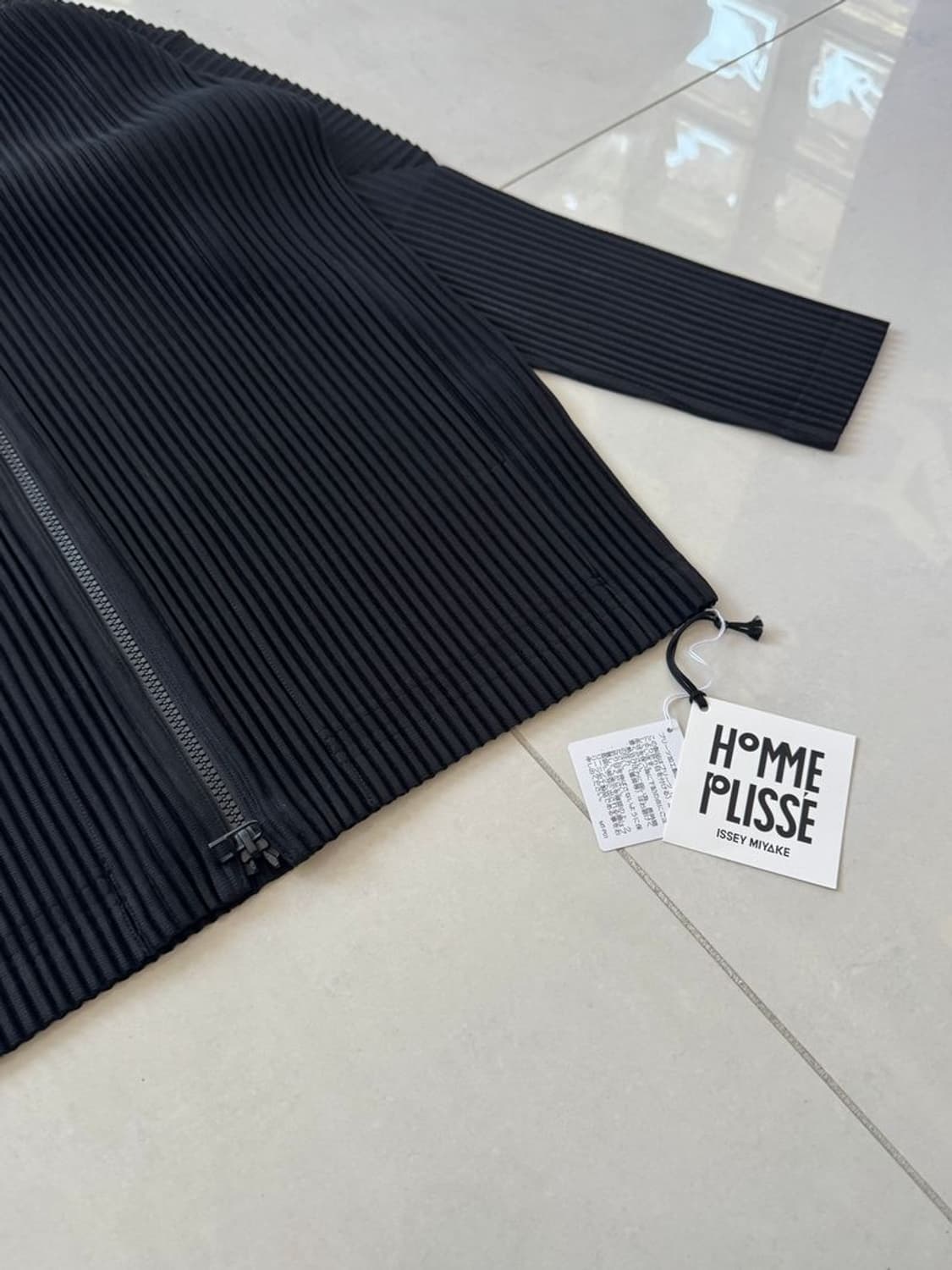 PLEATS HOODE ZIP 플리츠 후드 지퍼 상품이미지5