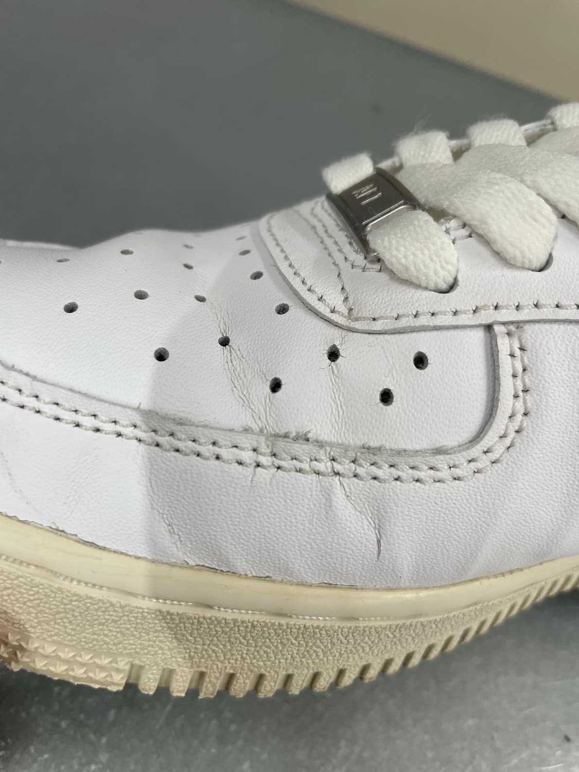 나이키 에어포스1 화이트 245 상품이미지10