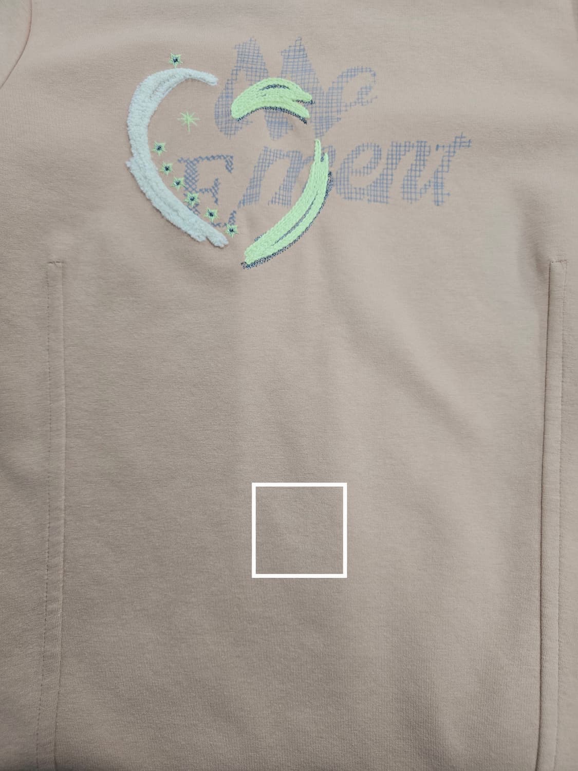 한섬 마인  하트 반팔 티셔츠 상품이미지10