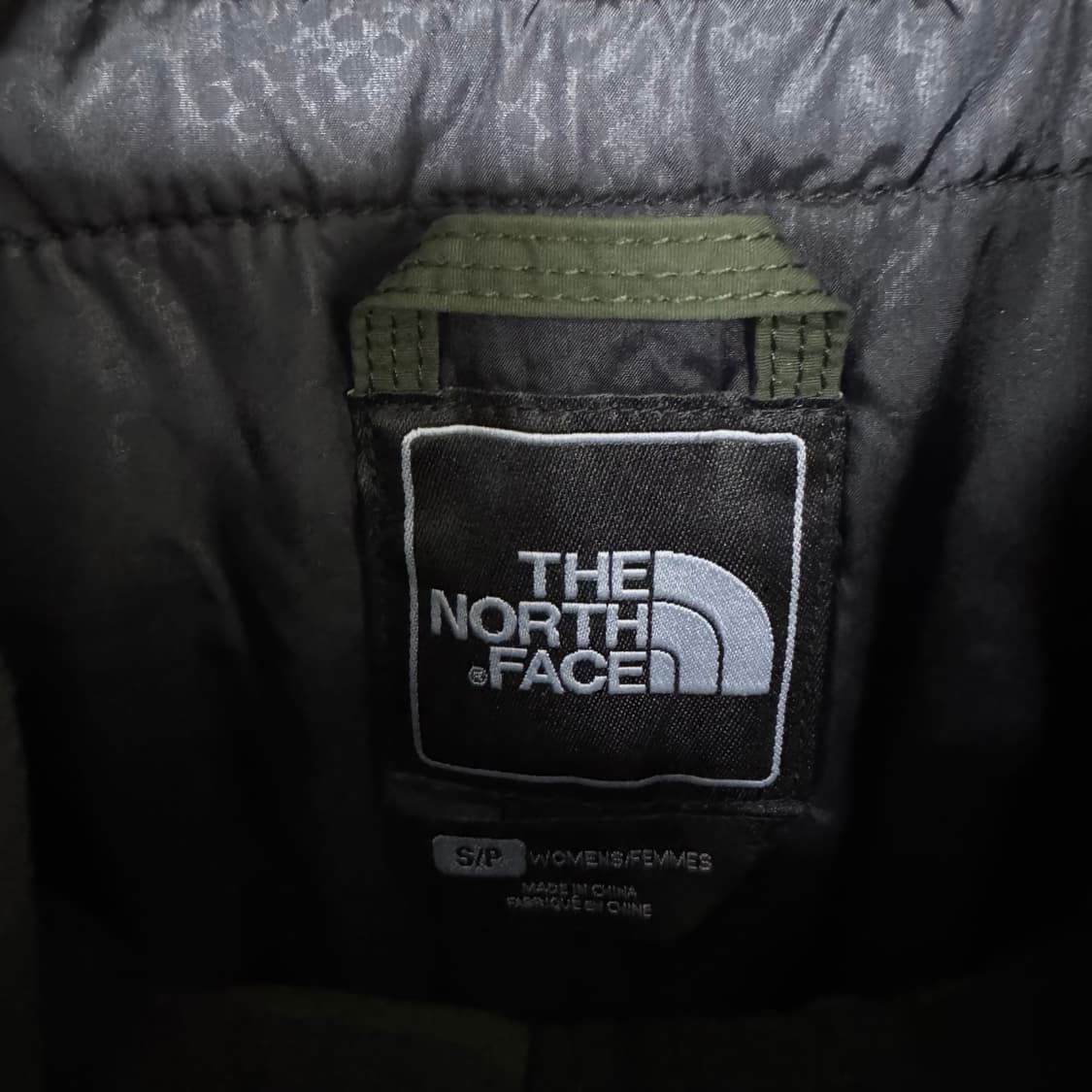 노스페이스 바람막이 자켓 상품이미지3