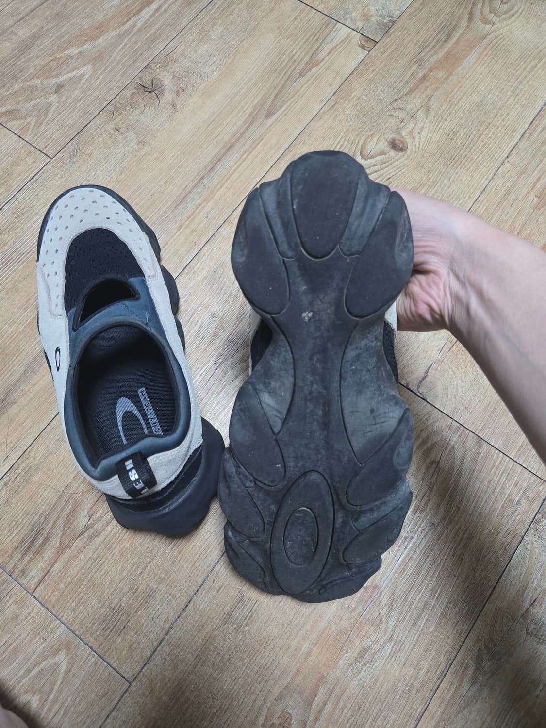 오클리 팩토리팀x브레인데드 샌드 블루 275 상품이미지4