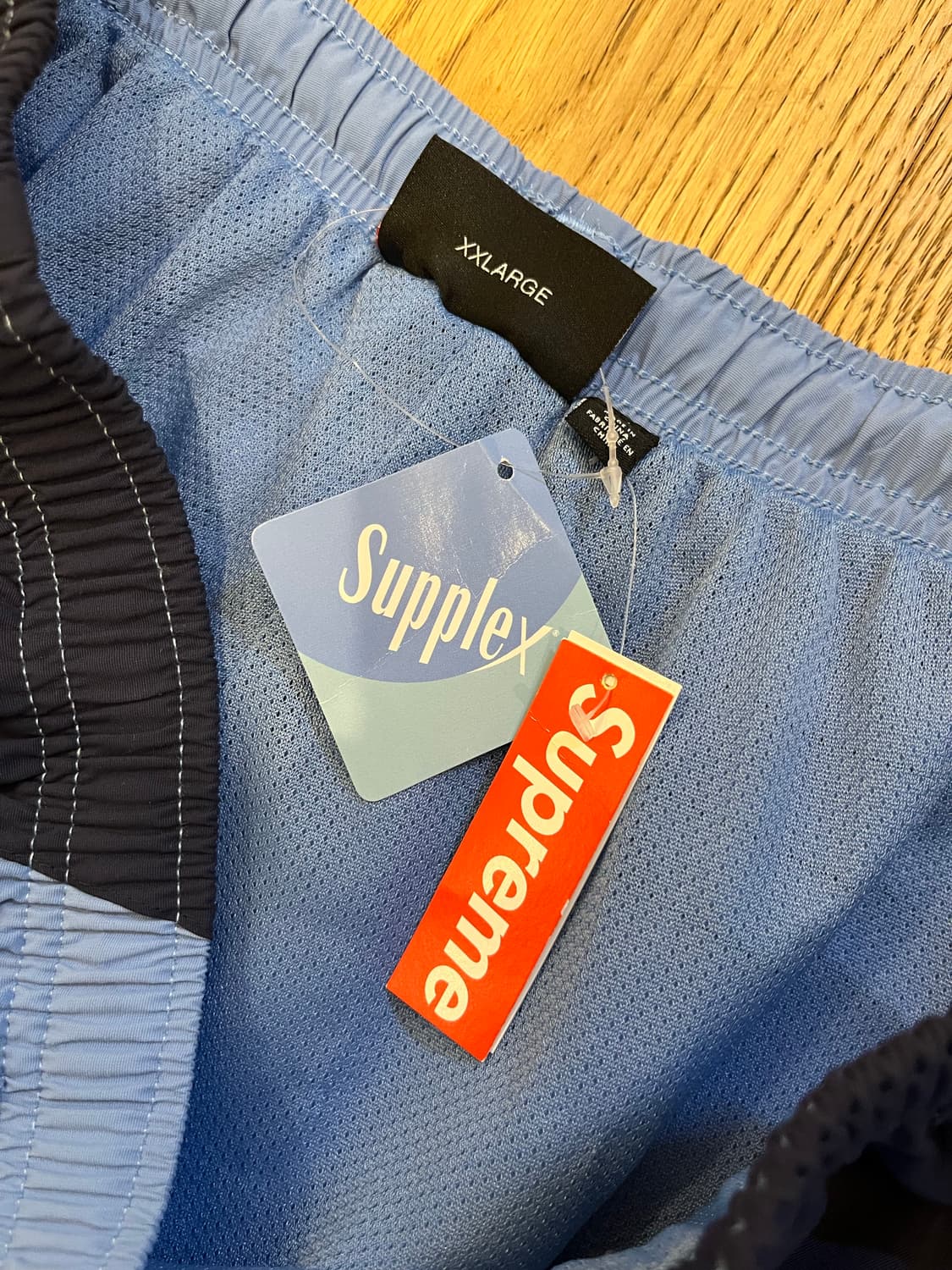 슈프림 x DUCATI 트랙팬츠 XXL 상품이미지4