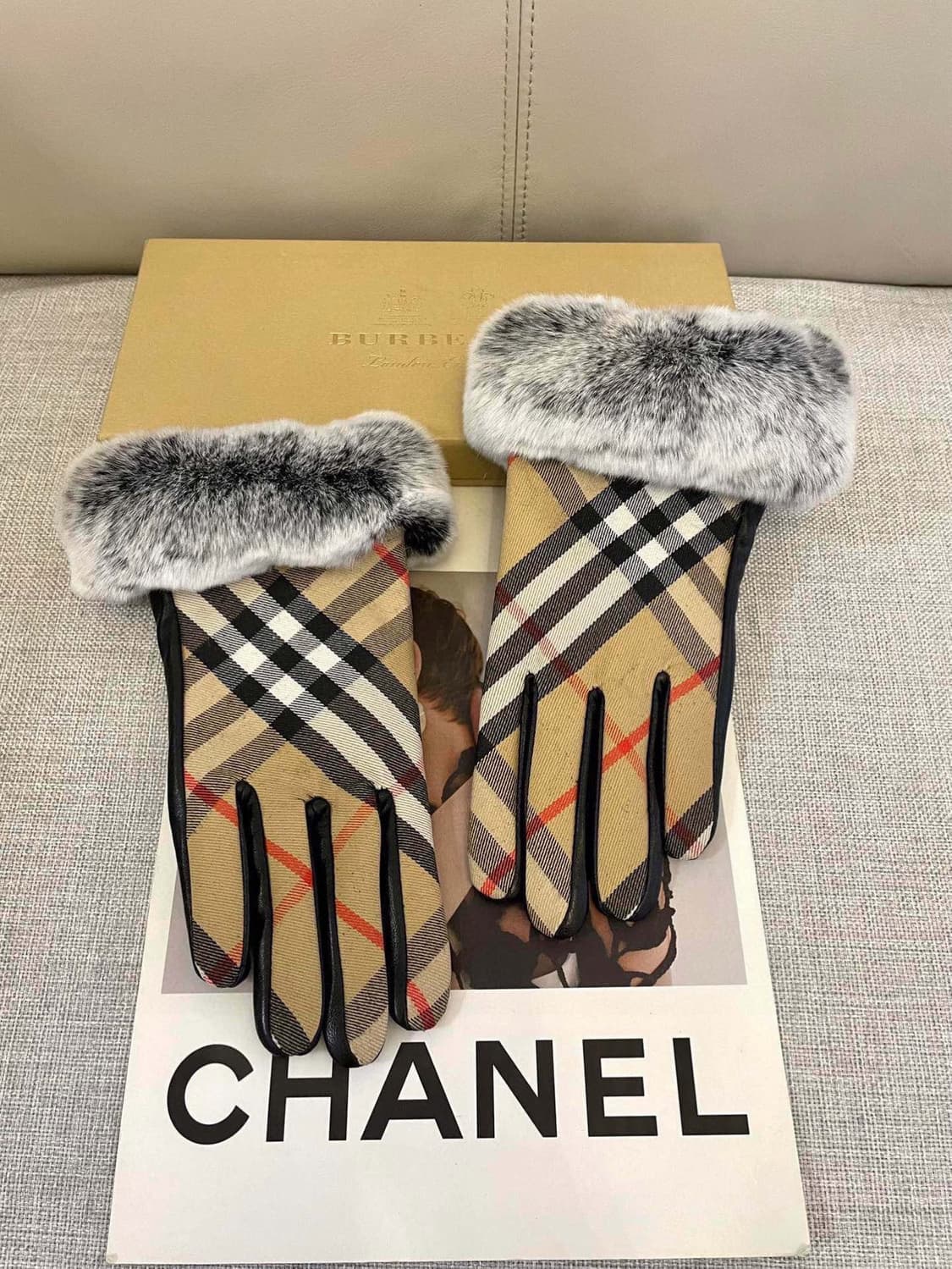 버버리 장갑 가을 겨울 보온 클래식 심플
 상품이미지2