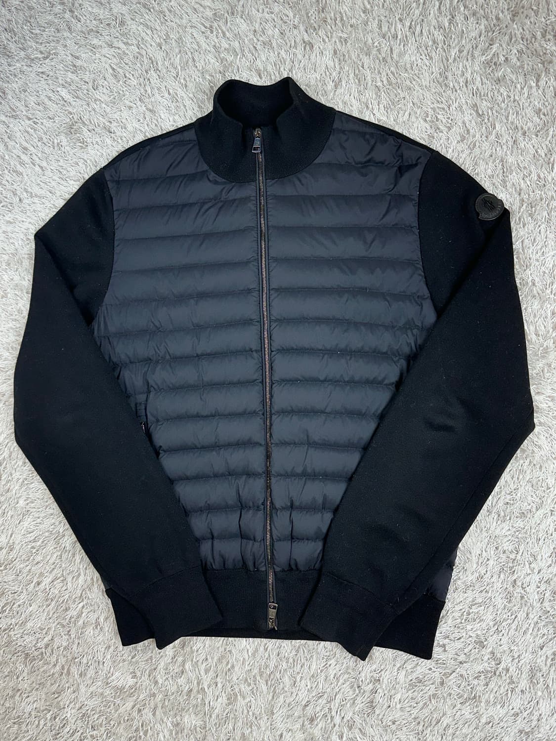 [M] 정품 몽클레어 24FW 블랙라벨 니트패딩 자켓 상품이미지2