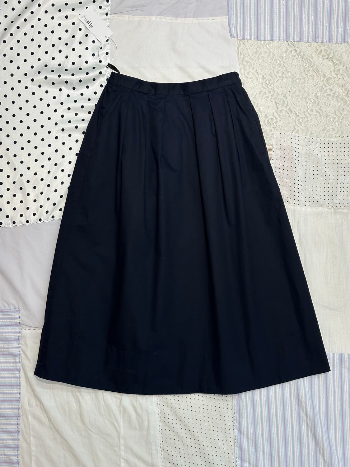 블랙 플리츠 스커트 상품이미지4