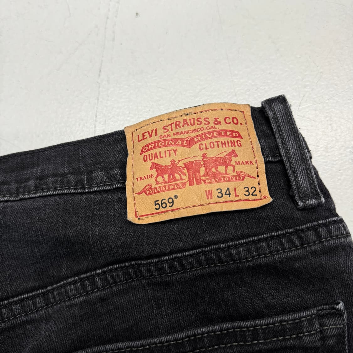 리바이스 569 새깅 와이드 데님팬츠 블랙 상품이미지6