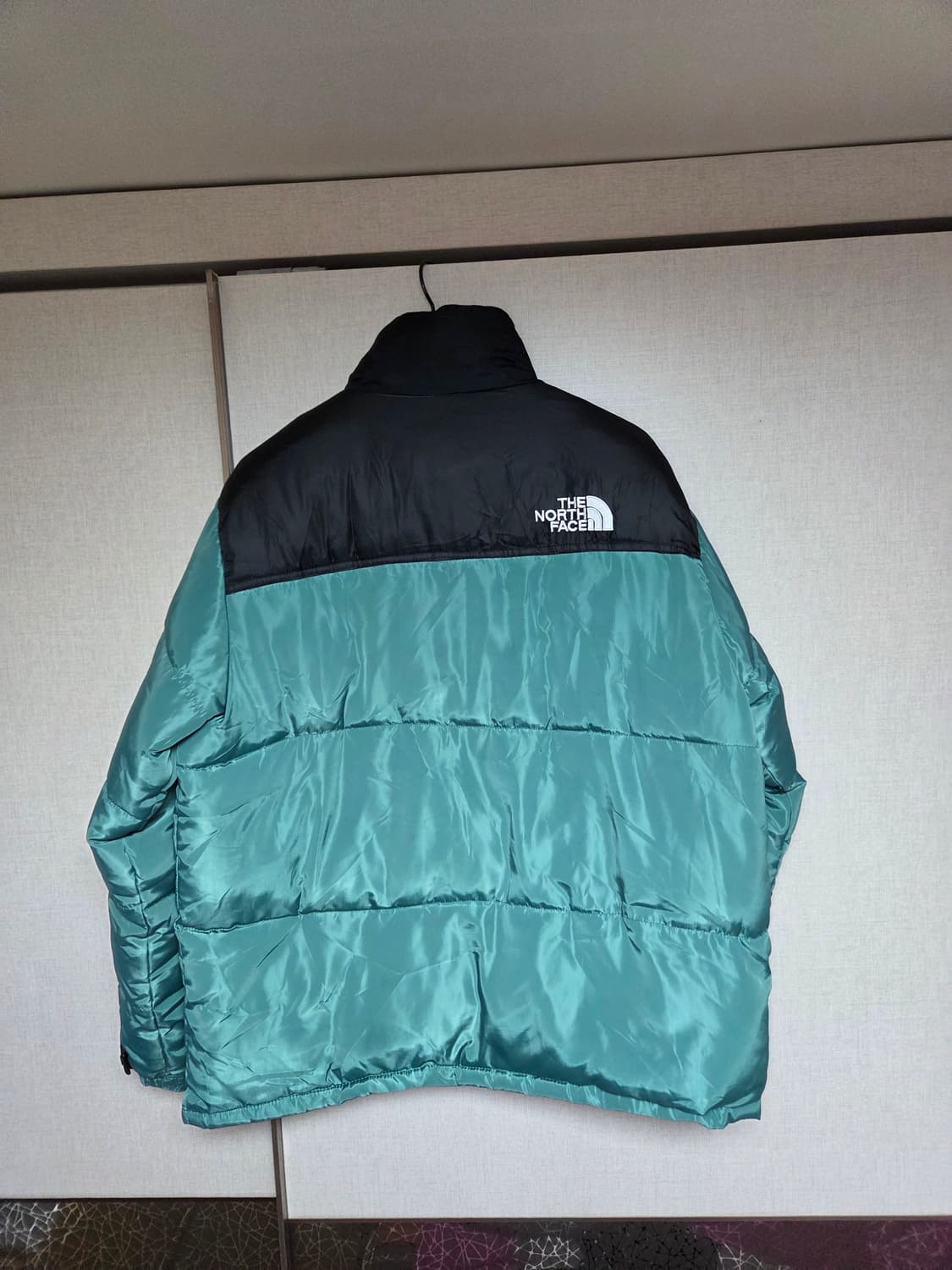 노스페이스700필 에코눕시  구스패딩110 상품이미지4