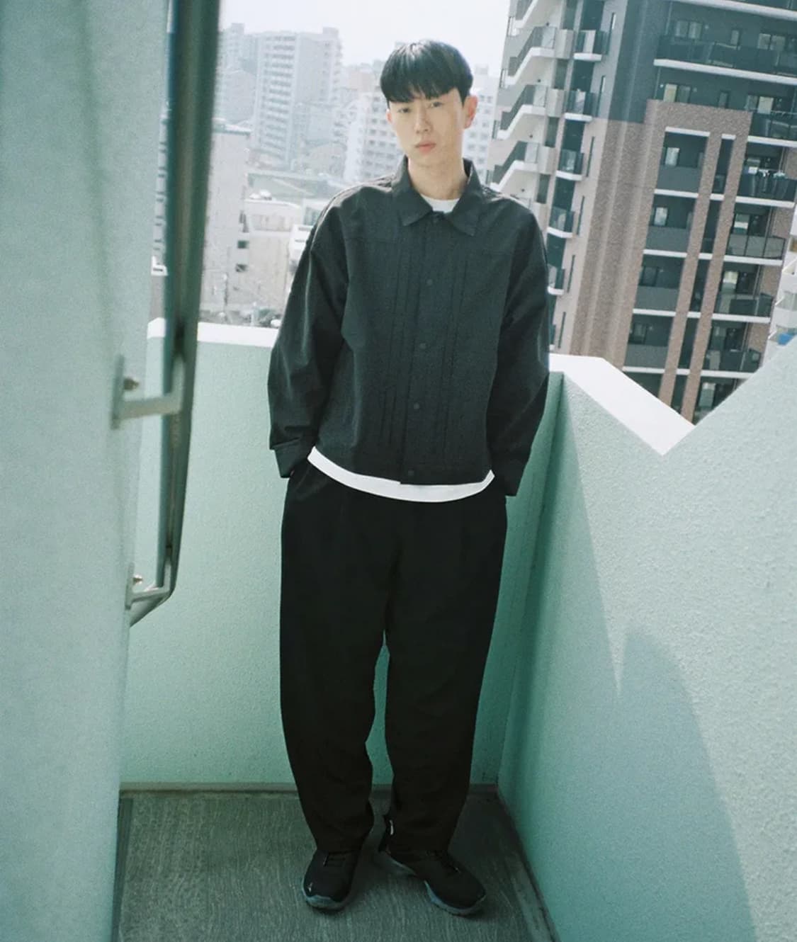 제로 딥 원 턱 슬랙스 밴딩 팬츠 M 상품이미지3