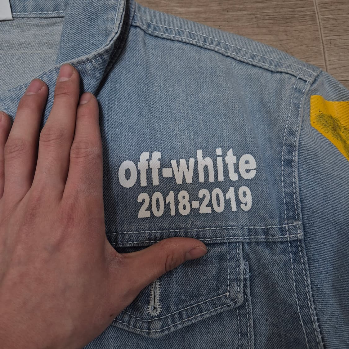 오프화이트 18-19 FW 애로우 빅프린팅 데님 청자켓 L(100) 상품이미지5