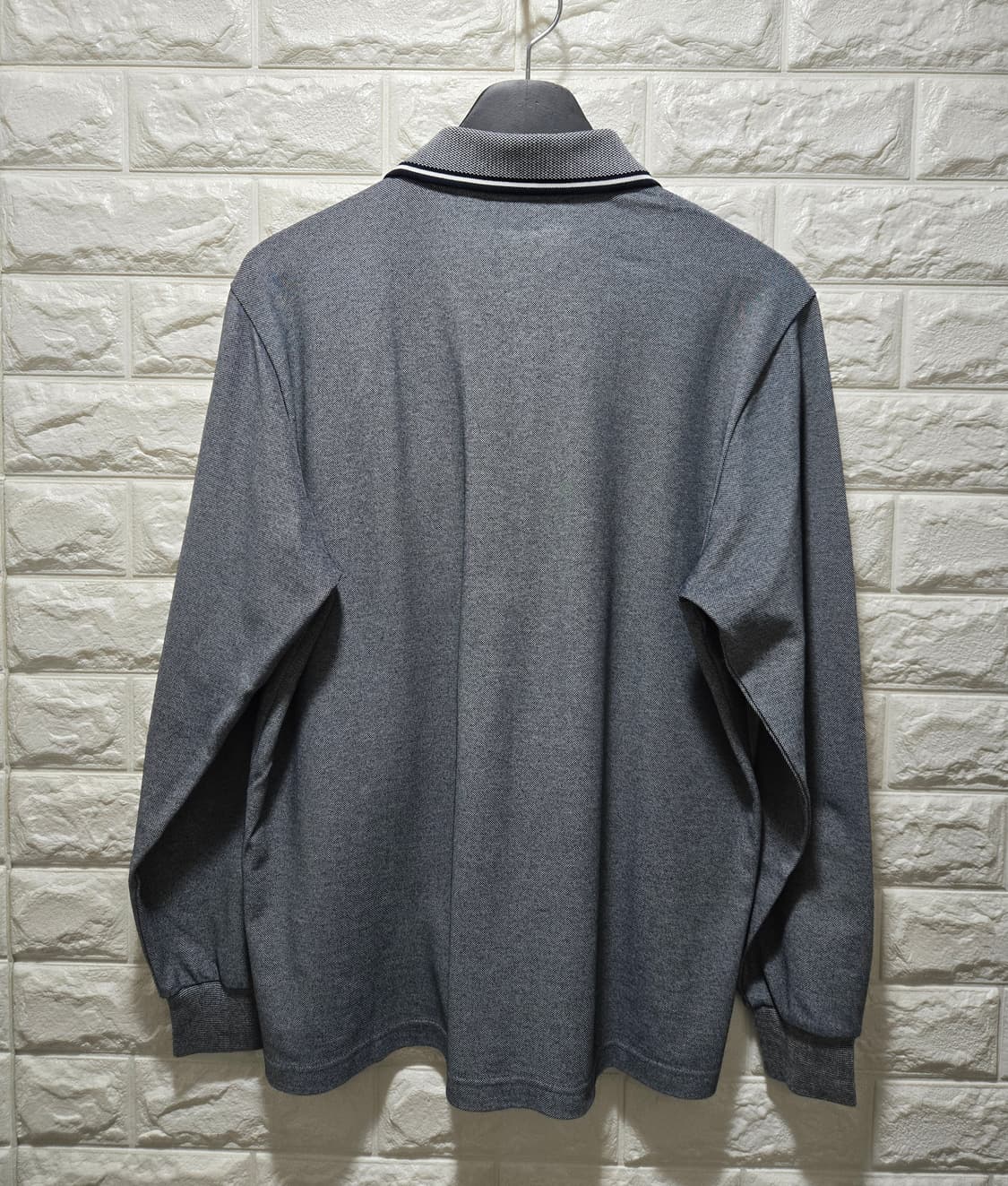 거의새것/ 블랙앤화이트 카라넥 긴팔티 100 상품이미지6