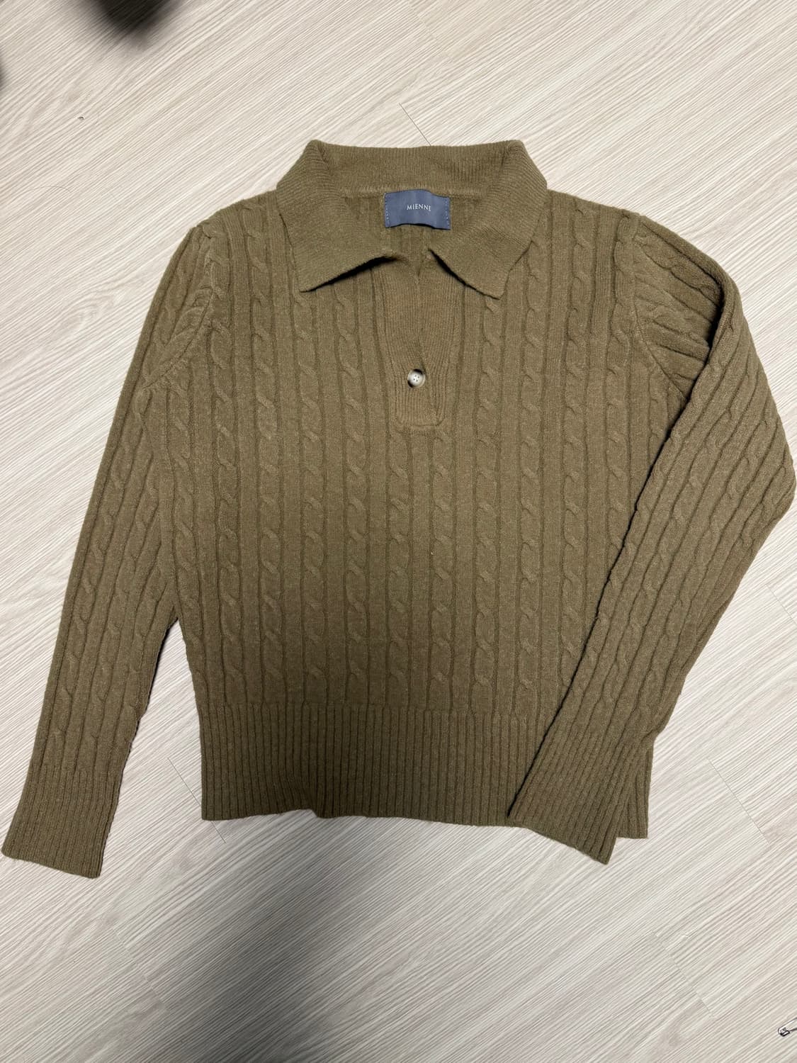 브라운 꽈배기 니트 상품이미지1