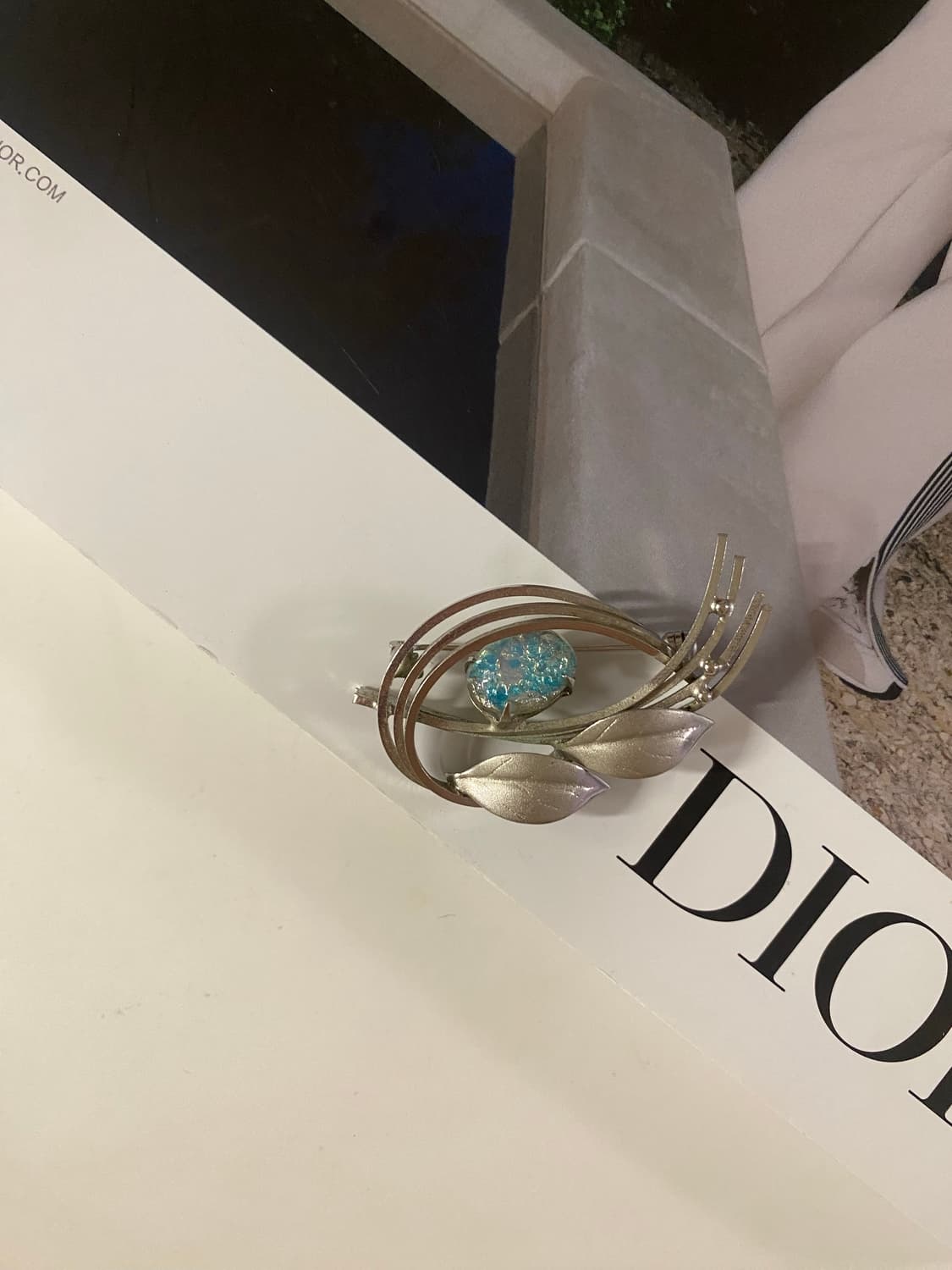 실버톤 오로라 브로치 상품이미지2