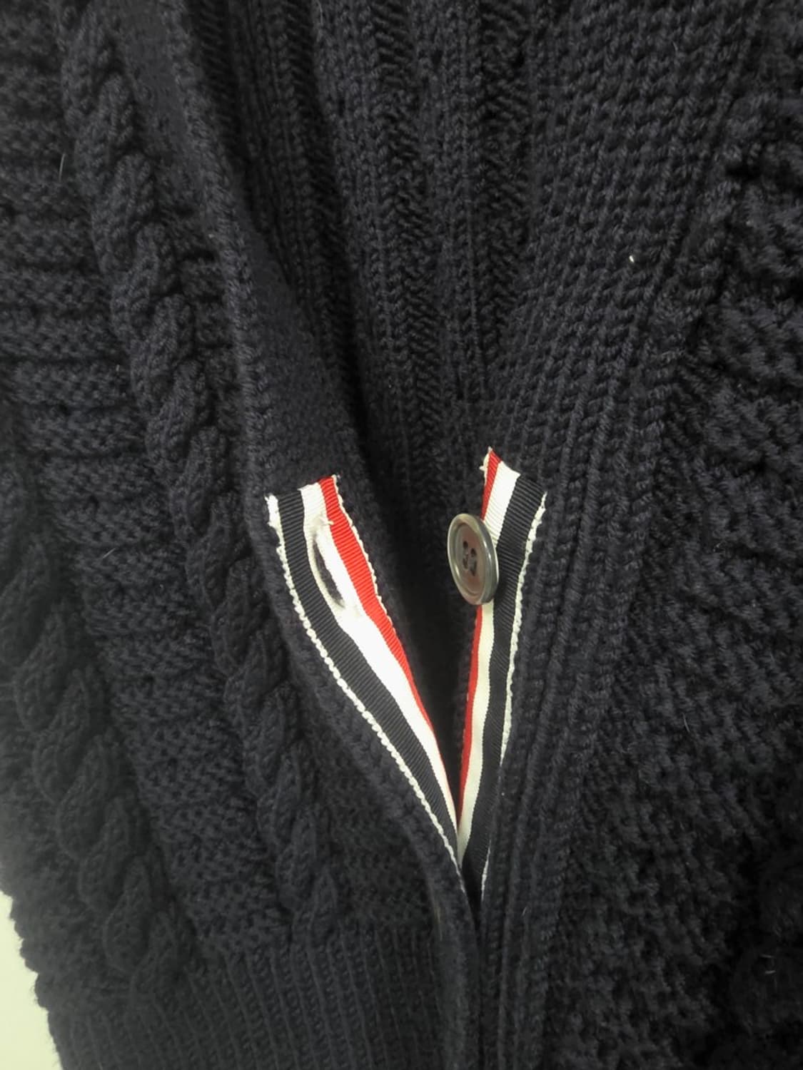 톰브라운 아란 케이블 니트 네이비 (사이즈 38 상태 최상) 상품이미지3