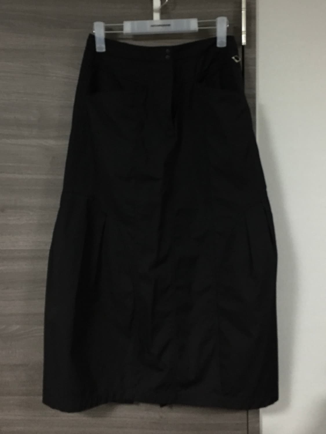 미스치프 롱 스커트 상품이미지1