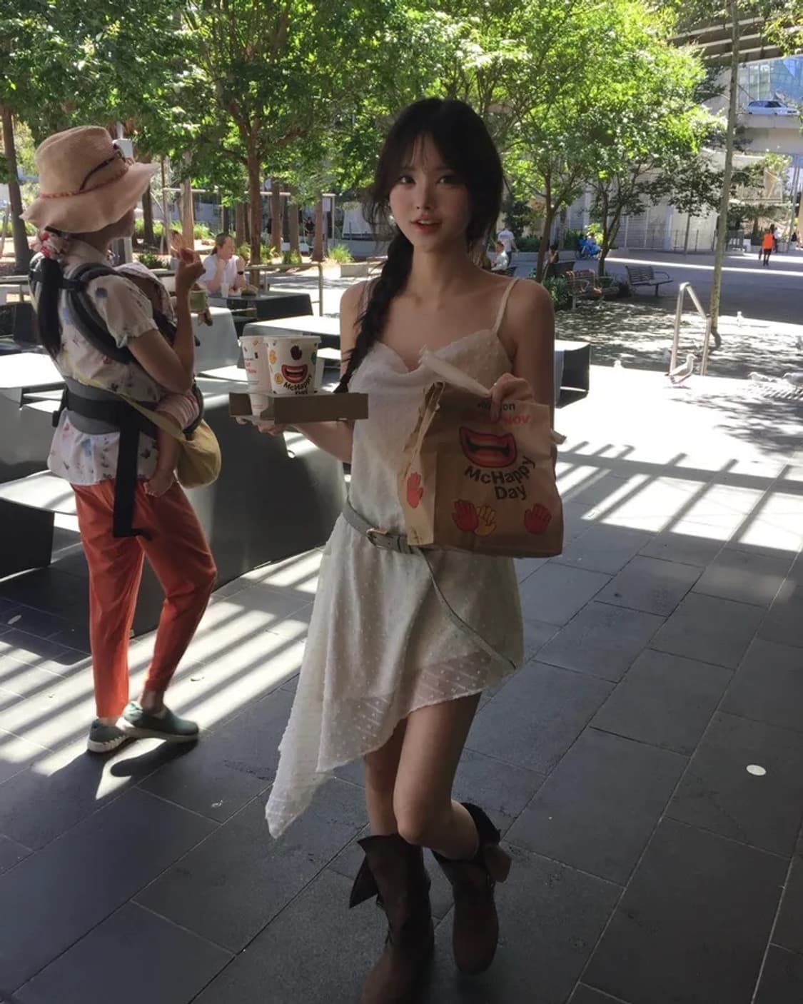 Soand 언발란스 도트 쉬폰 원피스 상품이미지10