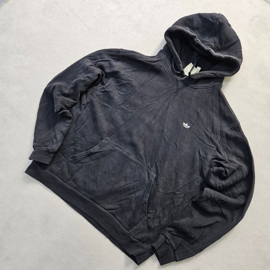 L 아디다스 에센셜 레트로 워시드 후드티 0319Y 상품이미지1