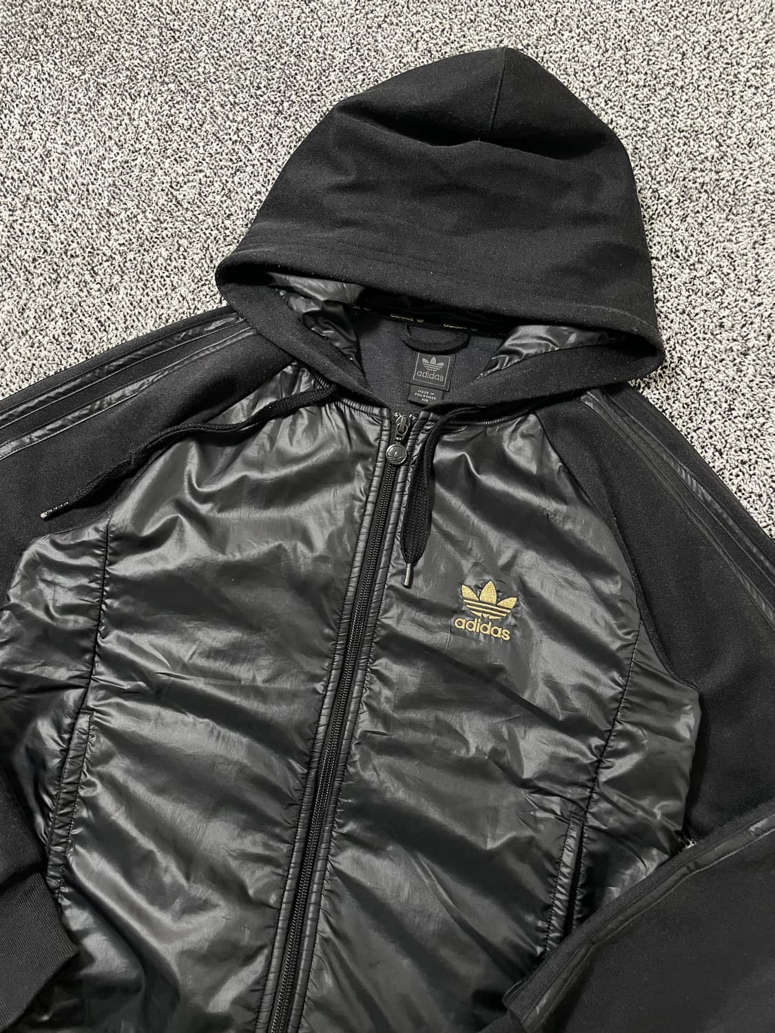 빈티지9. 아디다스 파이어버드 유광 후드집업 점퍼 바스락 블랙 상품이미지2
