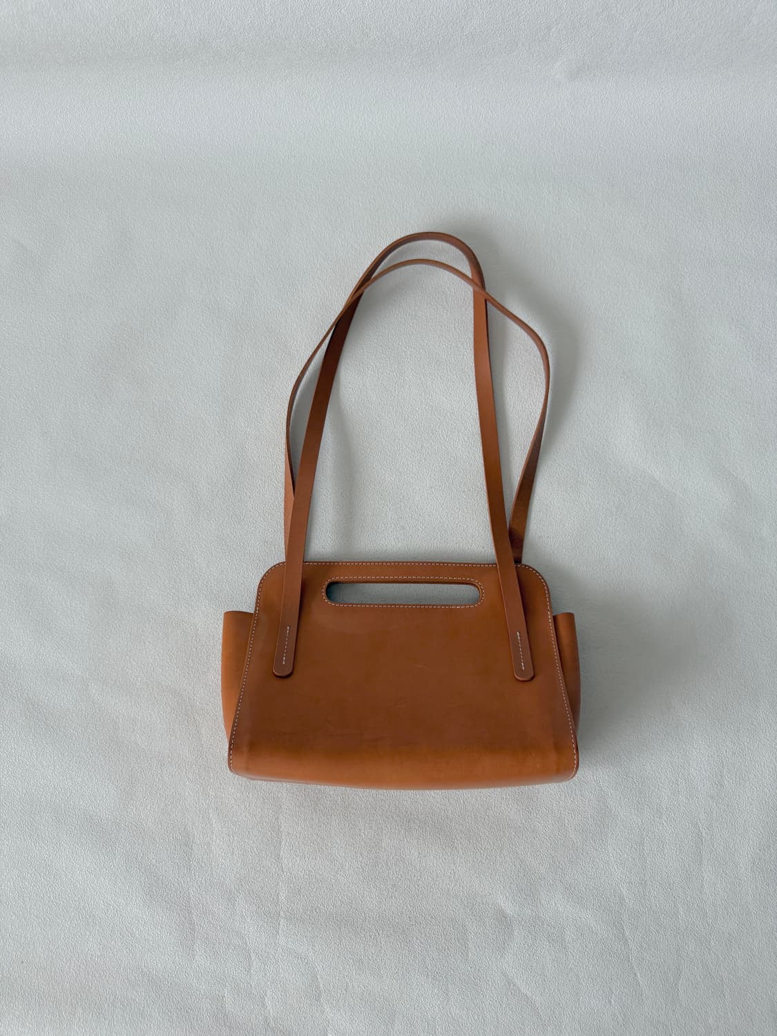 HANDMADE 베지터블 레더 숄더백 상품이미지2