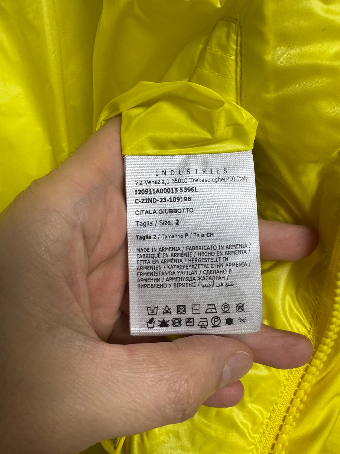 몽클레어 시탈라 패딩 세미오버 2 95~100 상품이미지4