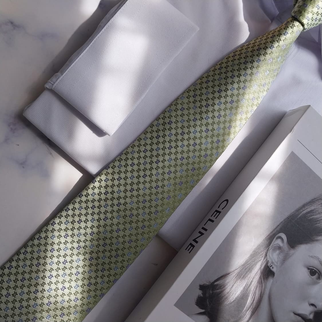 셀린느 실크 민트 트리오페 자수 넥타이 9.1cm A+등급 K2556
 상품이미지5