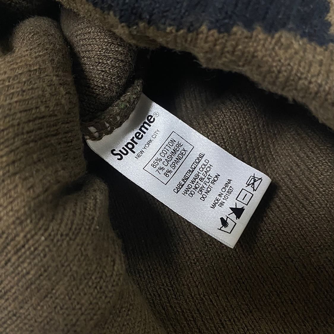 슈프림 카모 비니 상품이미지2