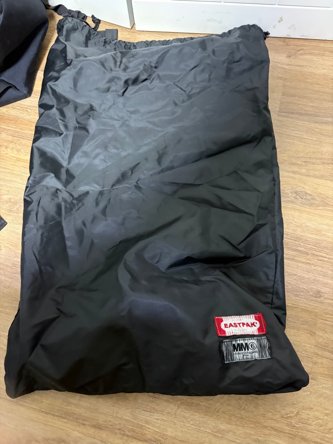 Eastpak x mm6 이스트팩 마르지엘라 콜라보 백팩 상품이미지4