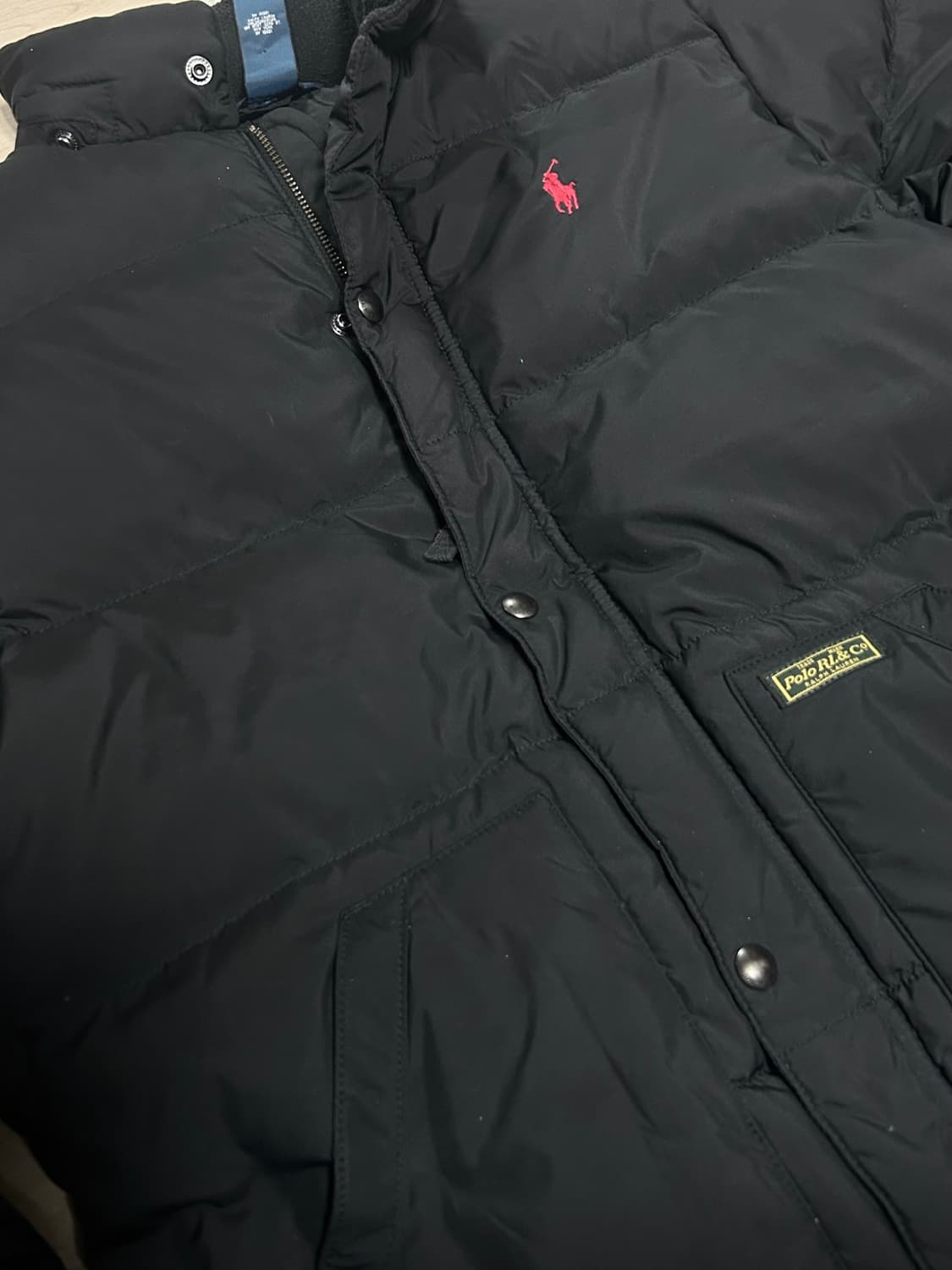 폴로 랄프로렌 레드포니 패딩 블랙 상품이미지3