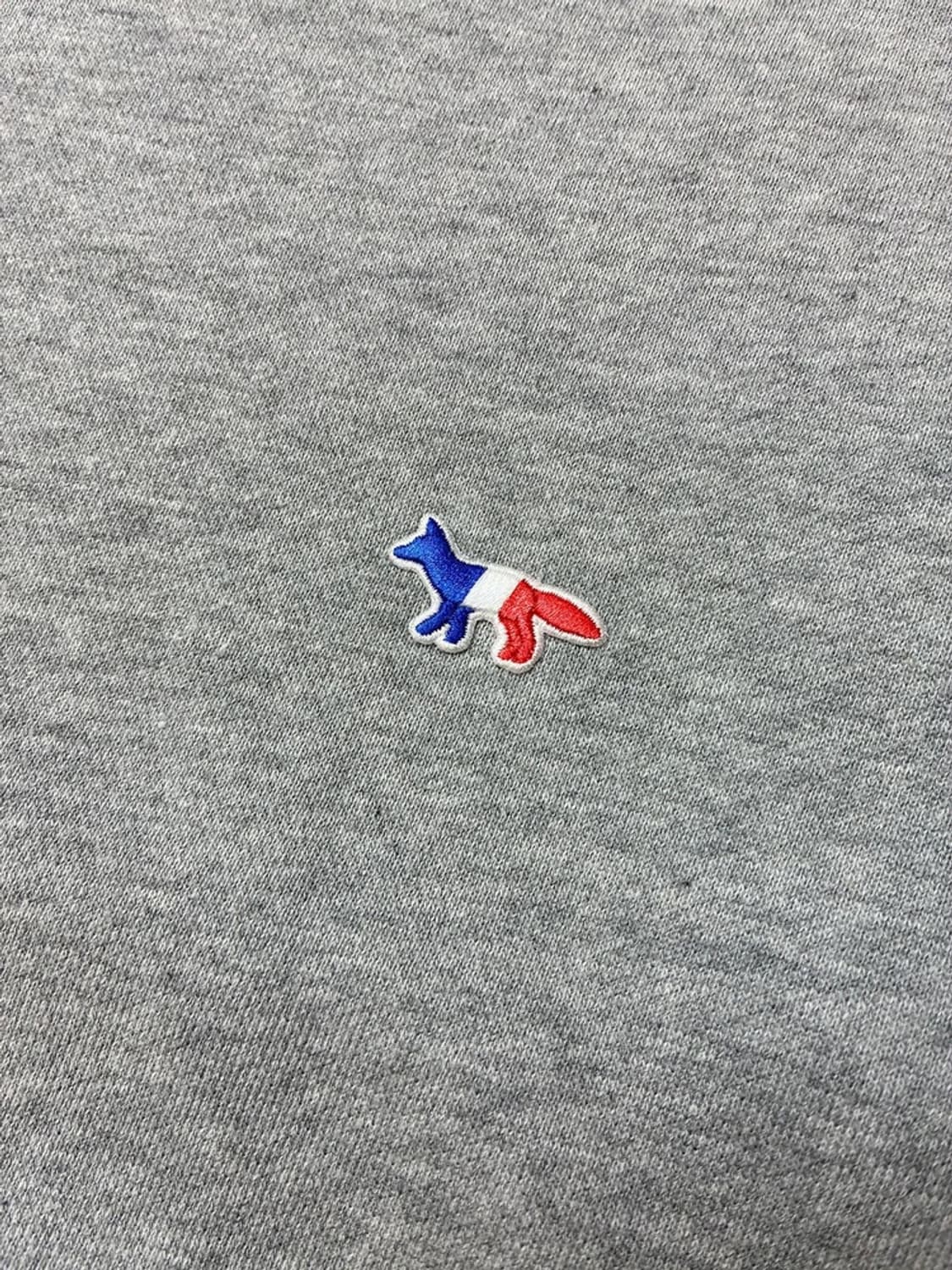 메종키츠네 트라이컬러 폭스 패치 스웻 맨투맨 PN5159 상품이미지3