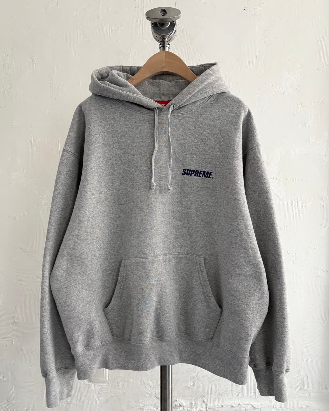 Supreme 슈프림 그레이 컬러 크라운 로고 후드티 상품이미지1