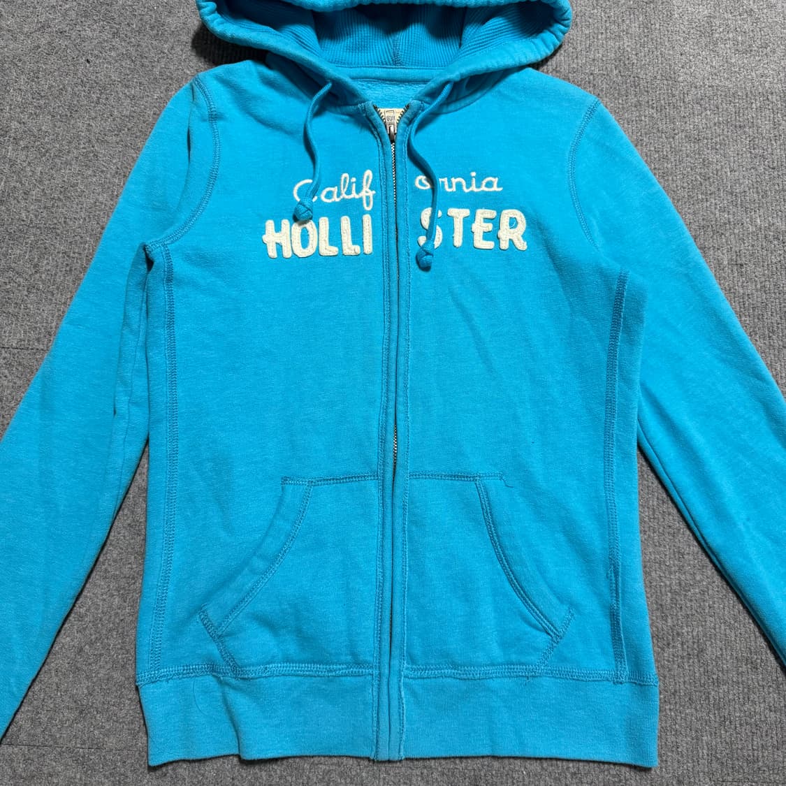 딱붙핏 홀리스터 하늘색 후드집업 m 상품이미지2
