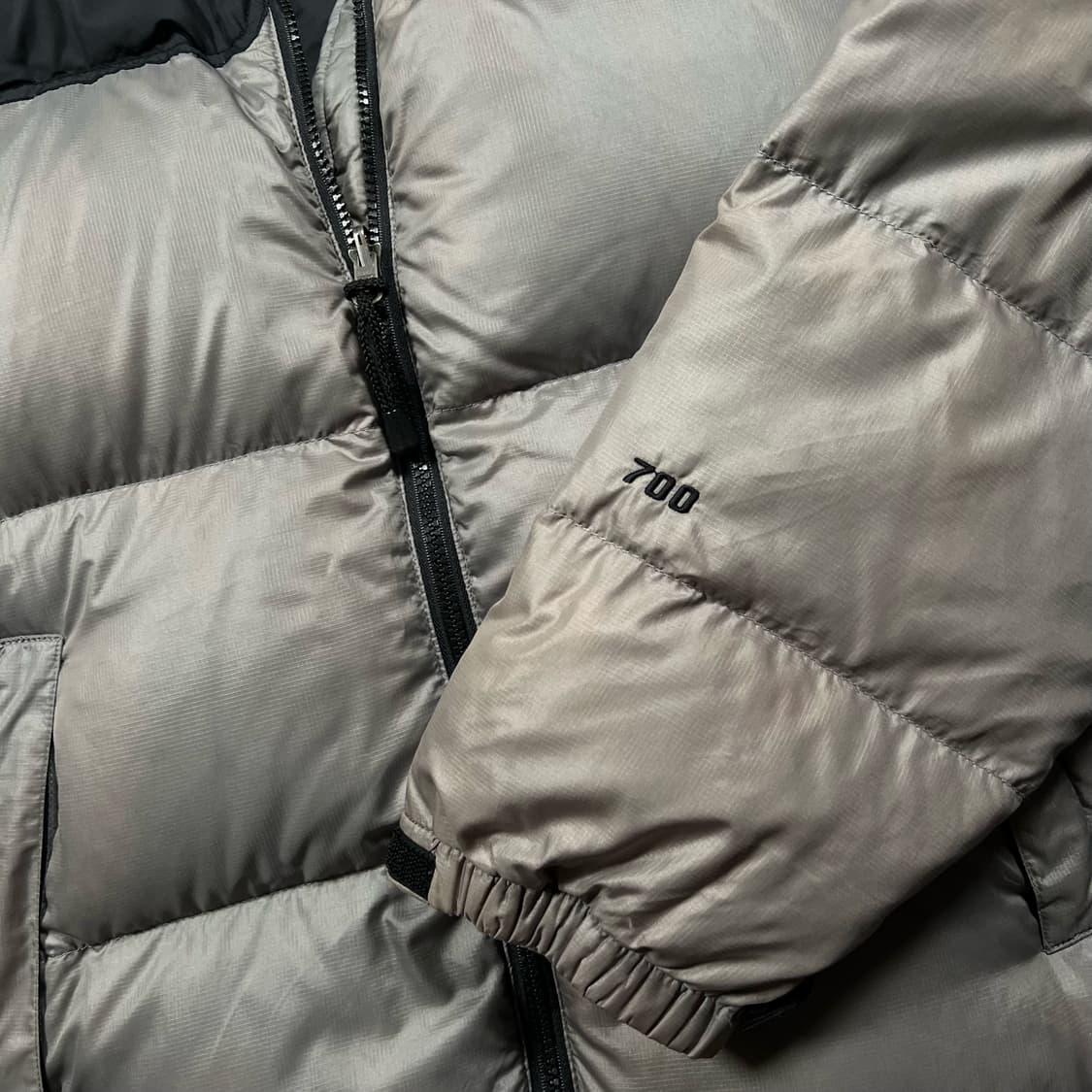 노스페이스 센터로고 700 구형 눕시 패딩 자켓 상품이미지6