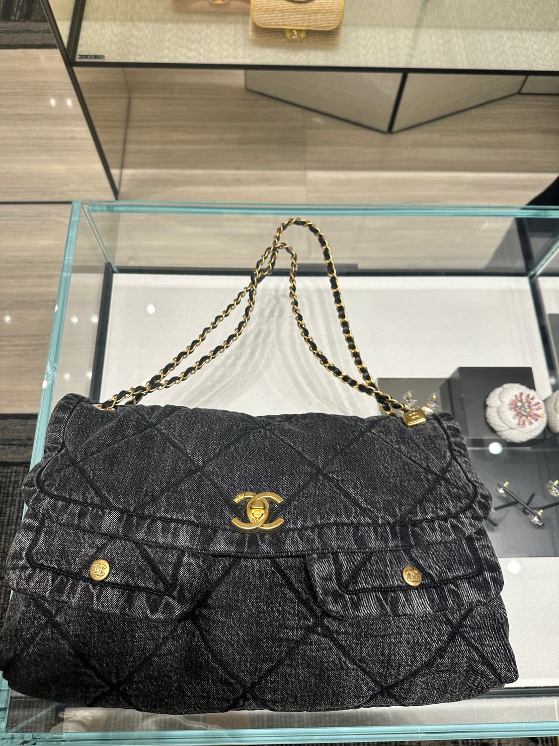 샤넬 25FW맥시플렙백 상품이미지2