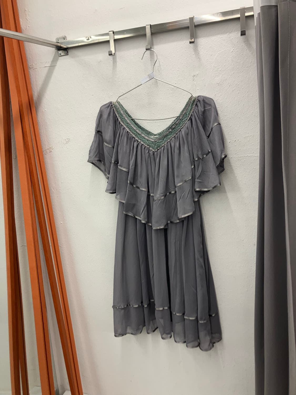 베이비퍼플 프릴 드레스 상품이미지3