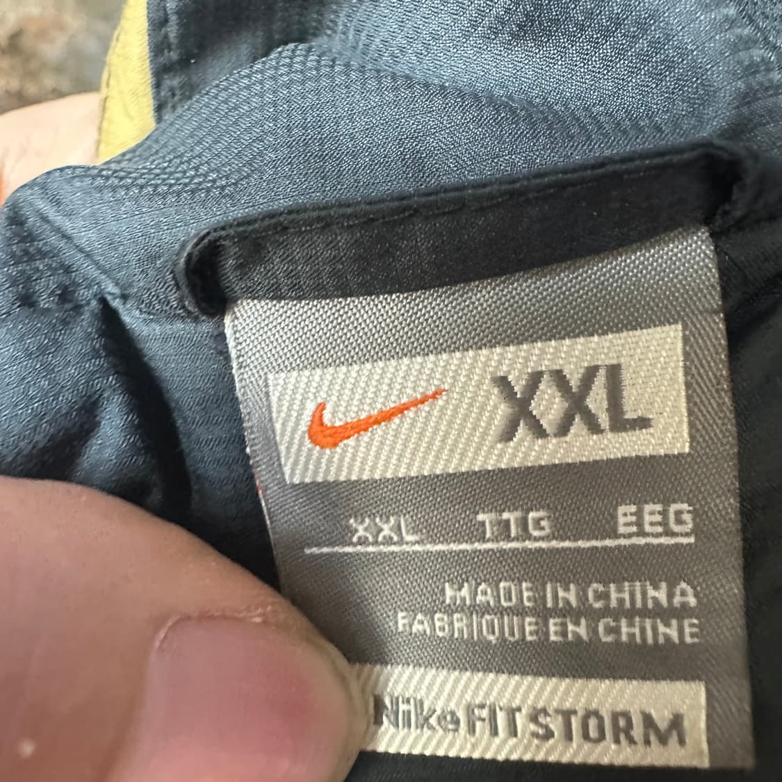 나이키 빈티지 금빛 스우시 스몰로고 블랙바람막이 110 상품이미지3