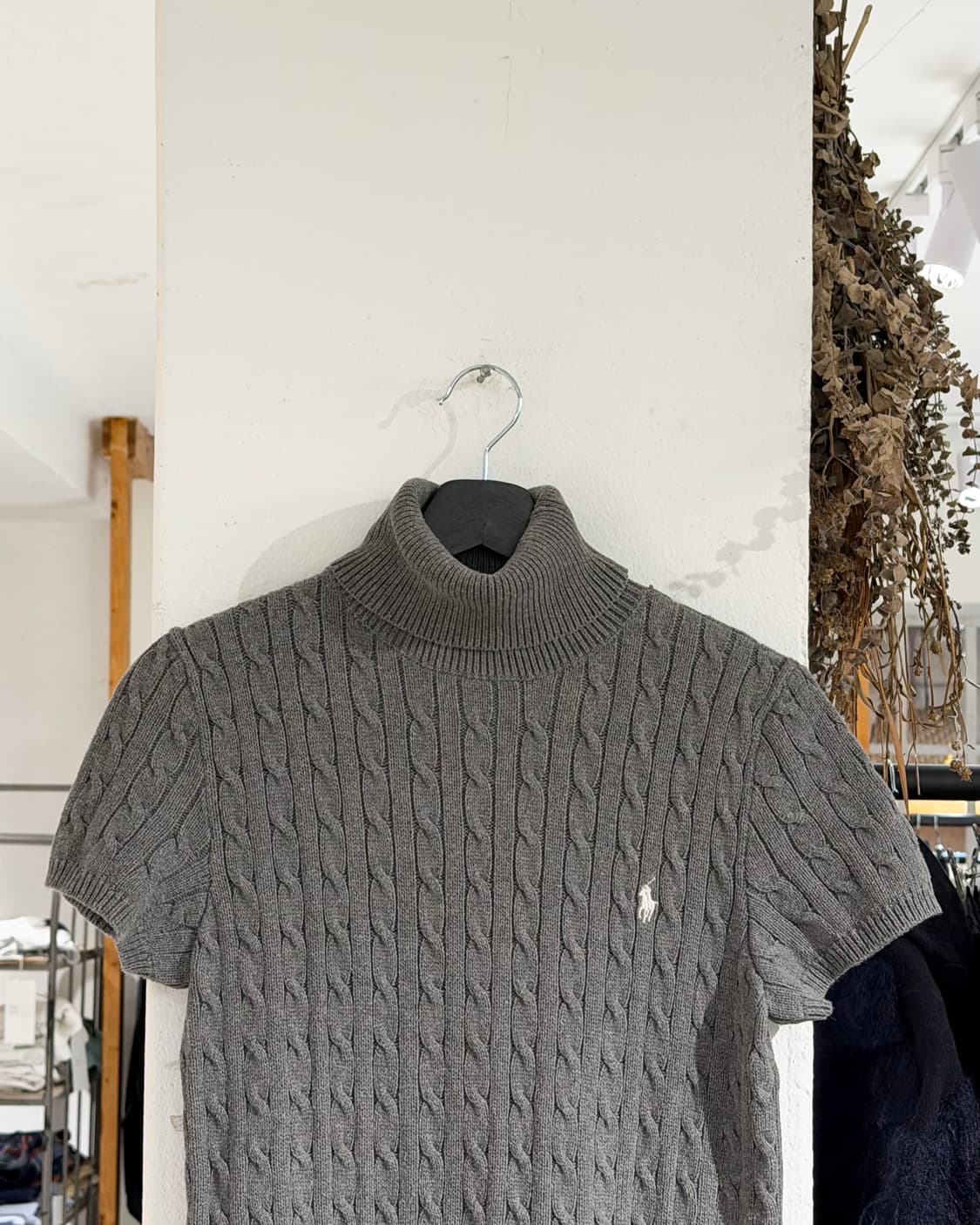 폴로 랄프로렌 스포츠 그레이 코튼 케이블 하이넥 반팔 니트 상품이미지4