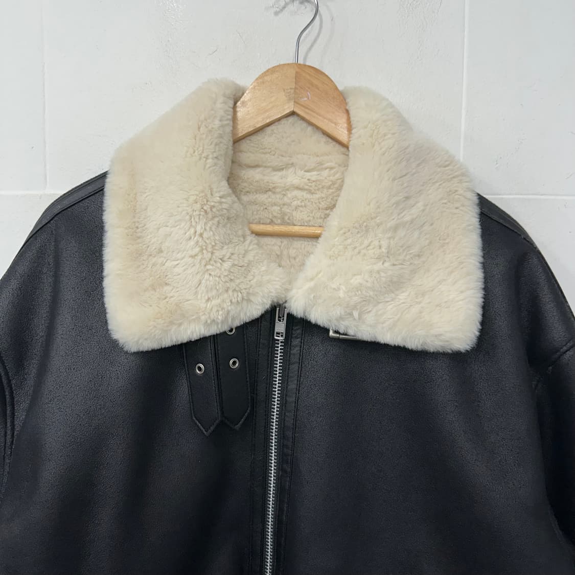 도프제이슨 하프넥 무톤 무스탕 자켓 상품이미지2