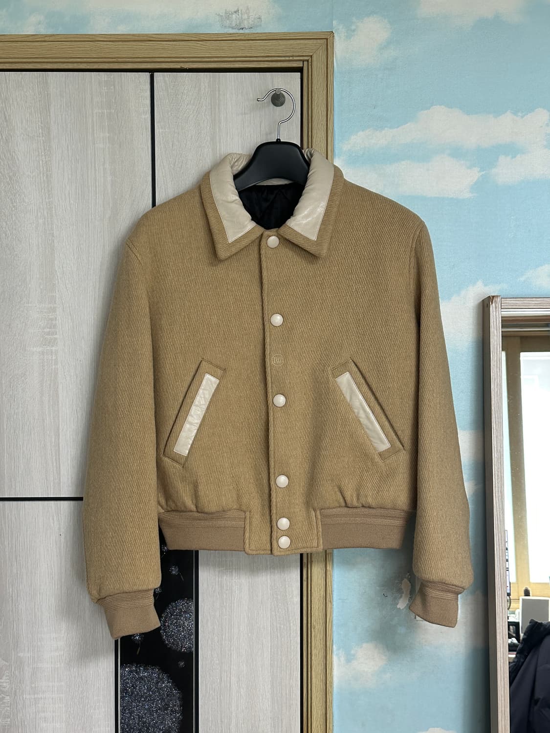 (S) 렉토 버틀러 퍼 레더 콘트라스트 카라 울 바시티 재킷 베이지 상품이미지2
