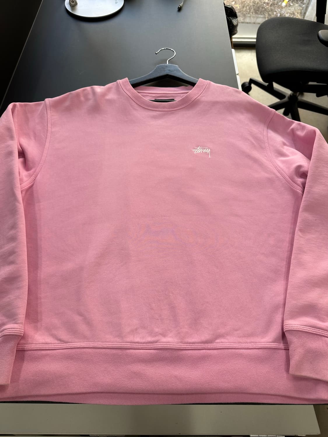 스투시 오버다이드 스탁로고 핑크 맨투맨 상품이미지4