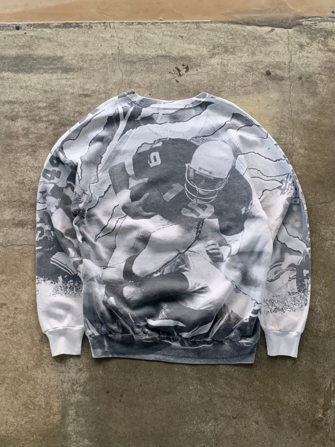 80-90s 로스엔젤레스 레이더스 AOP 스웻셔츠 상품이미지7